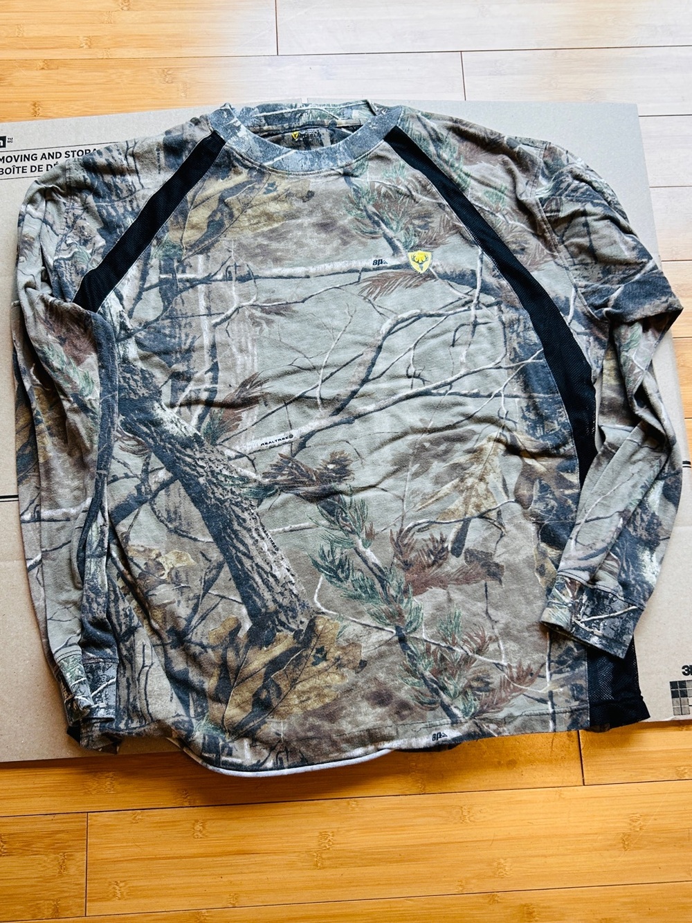 Men's Camo Long-Sleeve Performance Shirt - Realtree Style